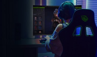 Kavisli oyuncu monitörlerinde “Amazon’un Seçimi” Aryond A32 oldu