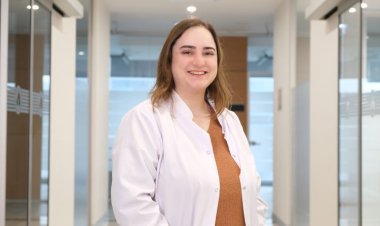 Çocuklarda ağız kokusunun en önemli nedeni çürük dişler!