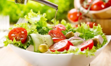 BEYİN SAĞLIĞINI GÜÇLENDİREN 5 ETKİLİ BESİN! 