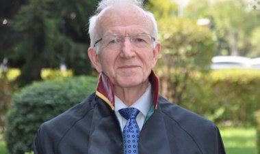 Prof. Dr. İbrahim Kaboğlu: İstanbul Barosu Anayasal Yıkıma Sessiz Kalmaz