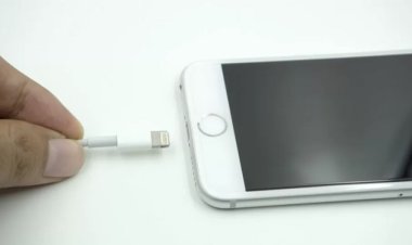 Telefonu gece boyunca şarjda bırakmak yangın riski taşıyor