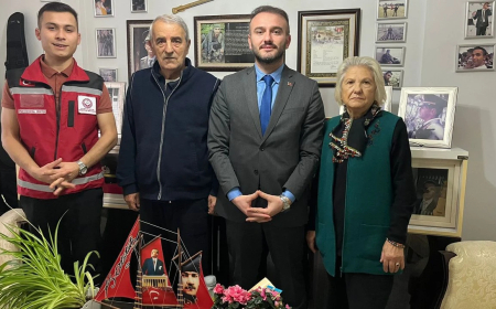 Yozgat’ta şehit annesine 24 Kasım Öğretmenler Günü ziyareti